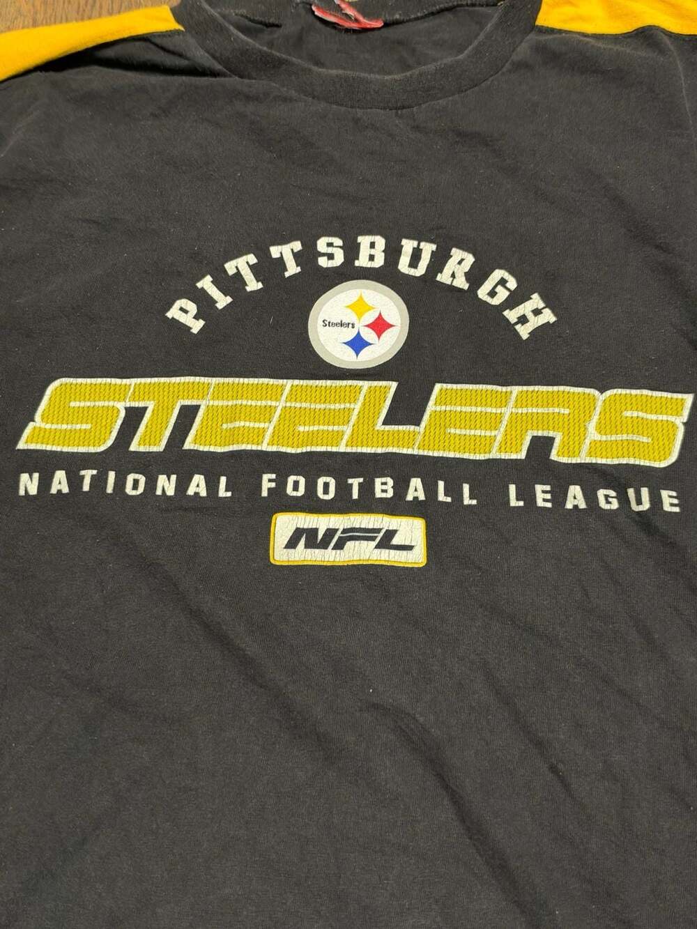 NFL Pittsburgh Steelers Vintage Long Sleeve T-Shirt Black Yellow XXL - Picture 2 of 6